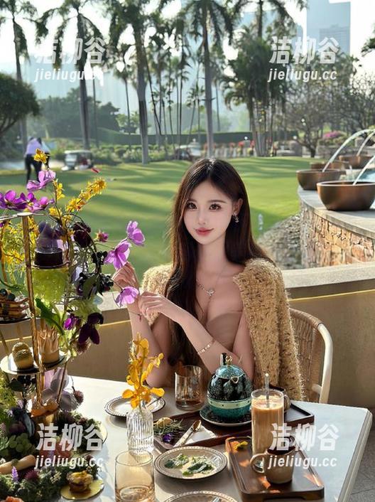 最新Kang Inkyung吊带作品资源，尽情欣赏这位博主的艺术创作之美和灵动风采！.txt